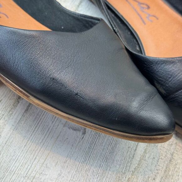 Zodiac Hill Pointed Toe Ballet Black Flat size 9 - Picture 9 of 9